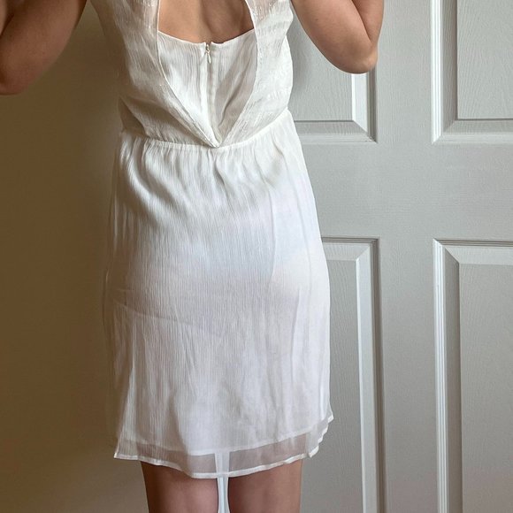 Brand New Silk White Mini Dress - Picture 4 of 7